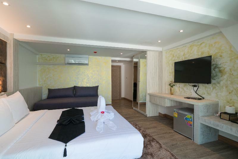 Patong Swiss Hotel Beach Front Phuket Dış mekan fotoğraf